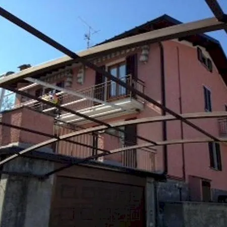 Διαμέρισμα Casa Carolina Ground Floor 2-4 Sleeps Μπελάτζιο