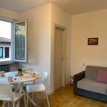 Casa Carolina Ground Floor 2-4 Sleeps Apartman Bellagio